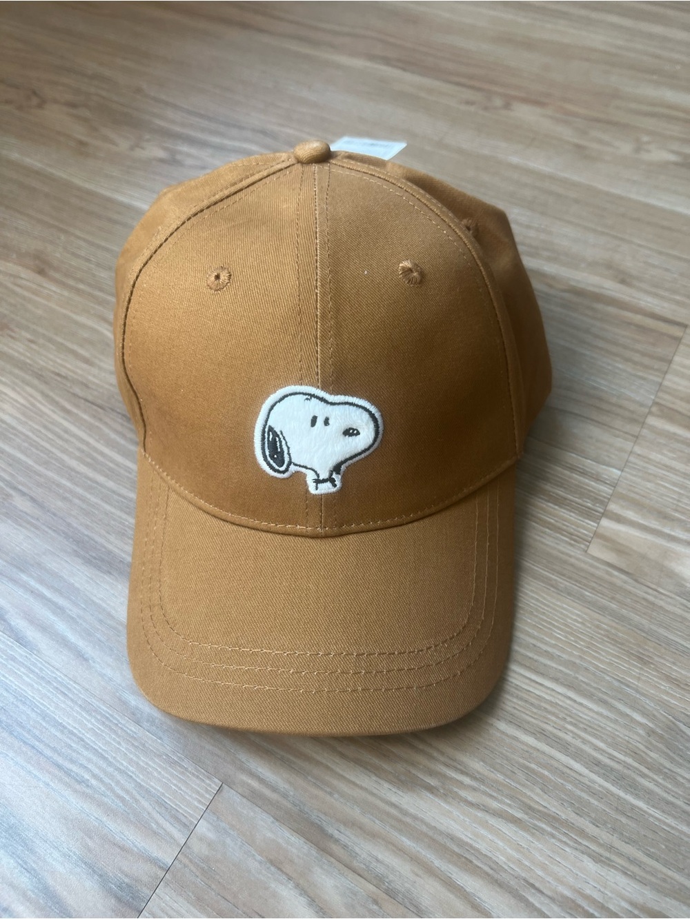 Miniso x Peanuts Snoopy Baseball Cap